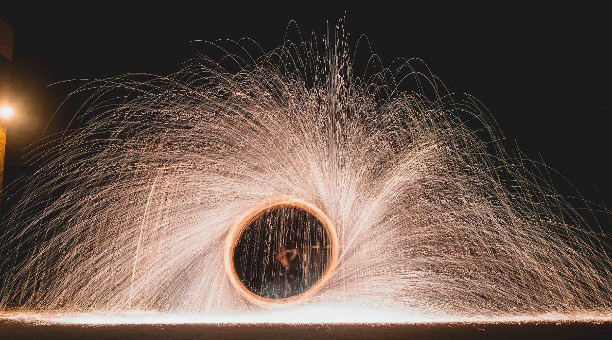 "Játszunk a tűzzel" - trailer